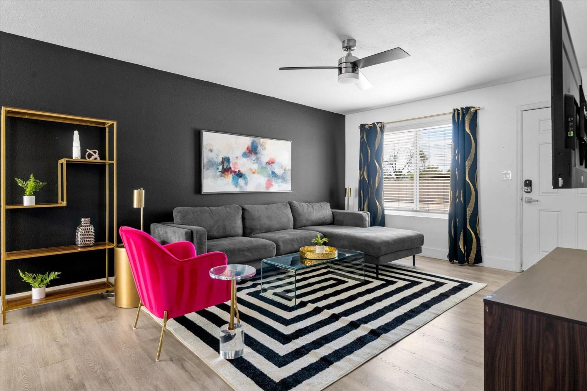 Mini Golf Fire Pit Pool Game Room Chandler Buitenkant foto